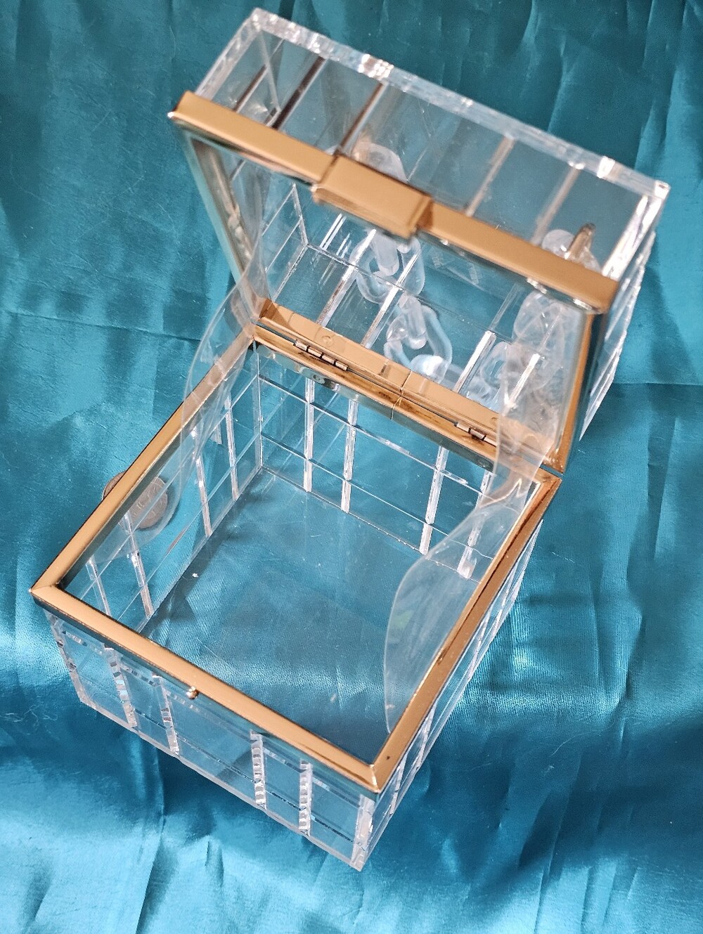 Clear Square Purse  Box - Picture 4 of 8